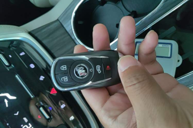 Used Buick GL8 2023 ES Lu Zun Comfort Model Vehicle Key