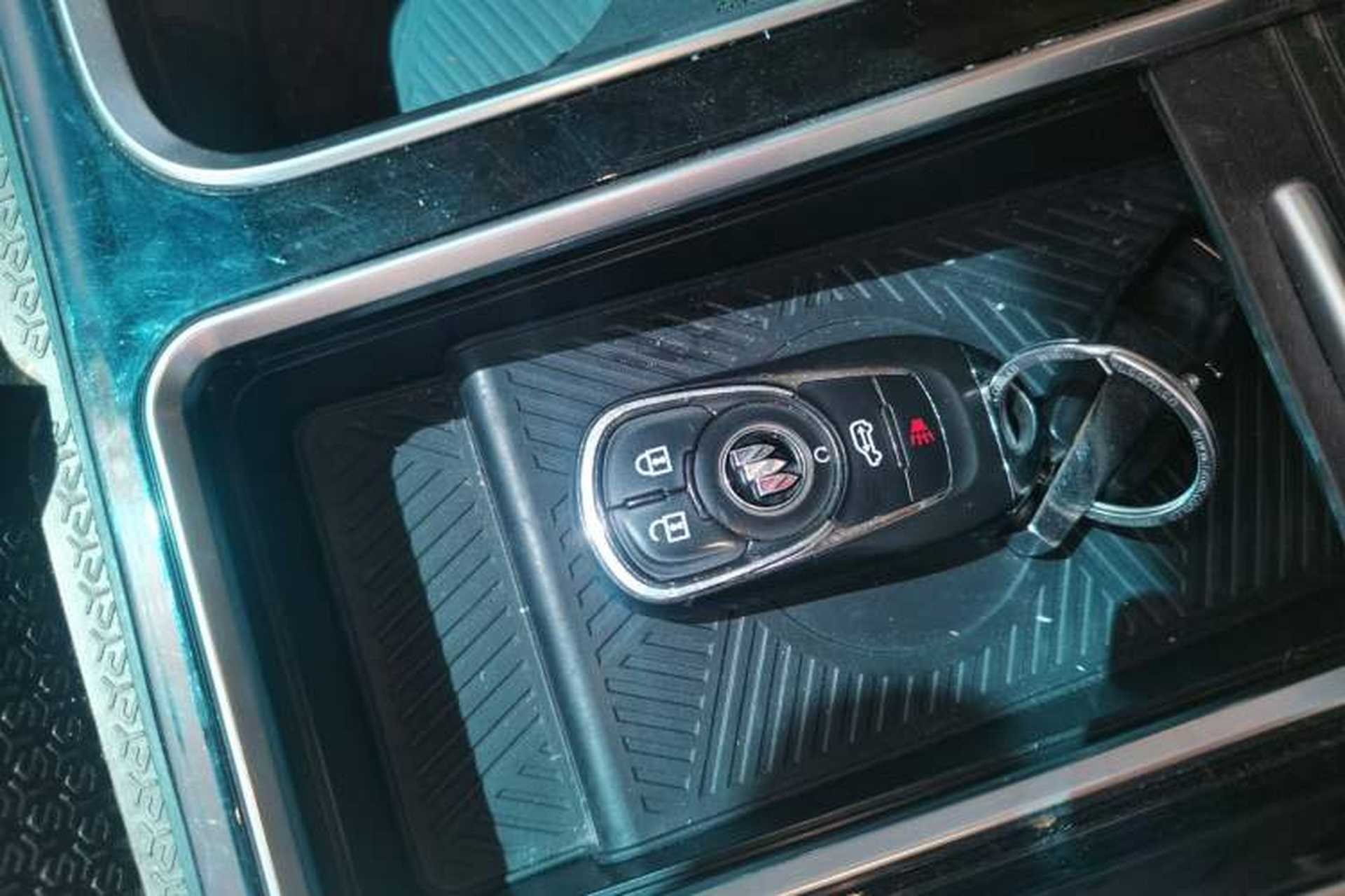 Used Buick GL8 2023 ES Lu Zun Comfort Model Vehicle Key