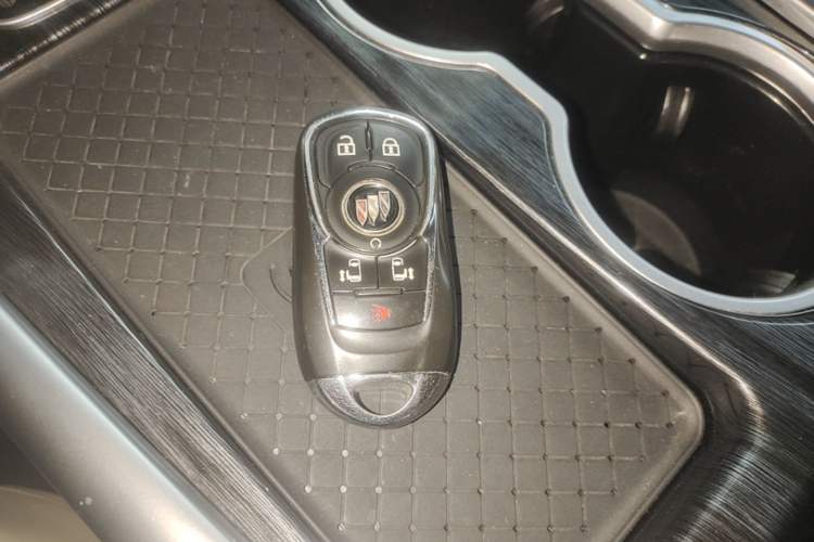 Used Buick GL8 2023 ES Lu Zun Deluxe Model Vehicle Key