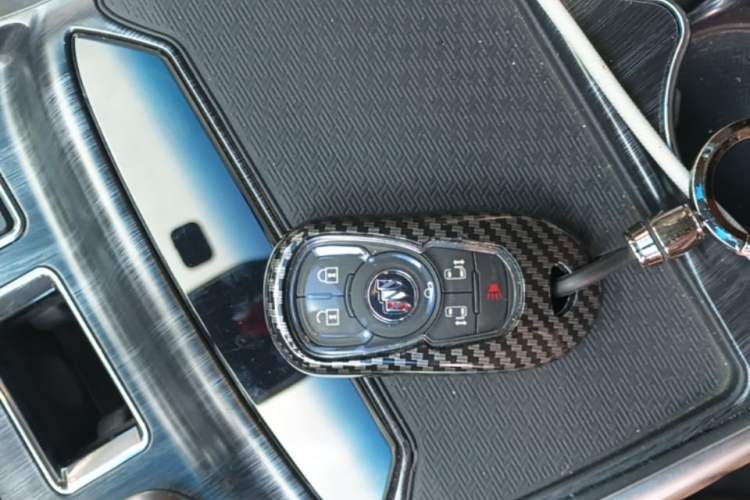 Used Buick GL8 2023 ES Lu Zun Deluxe Model Vehicle Key