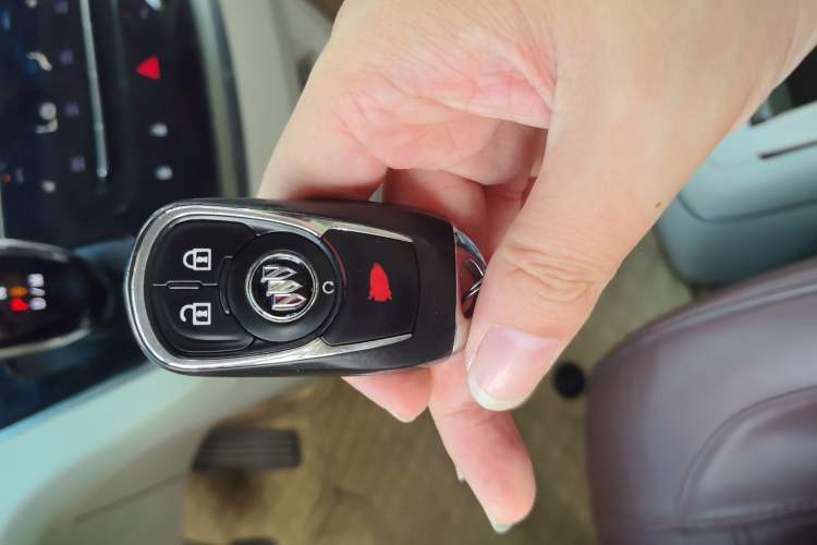 Used Buick GL8 2023 Land Executive Class Comfort Model Vehicle Key