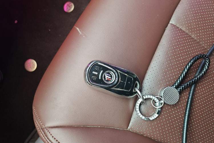 Used Buick GL8 2023 Land Executive Class Smart Enjoyment Model Vehicle Key