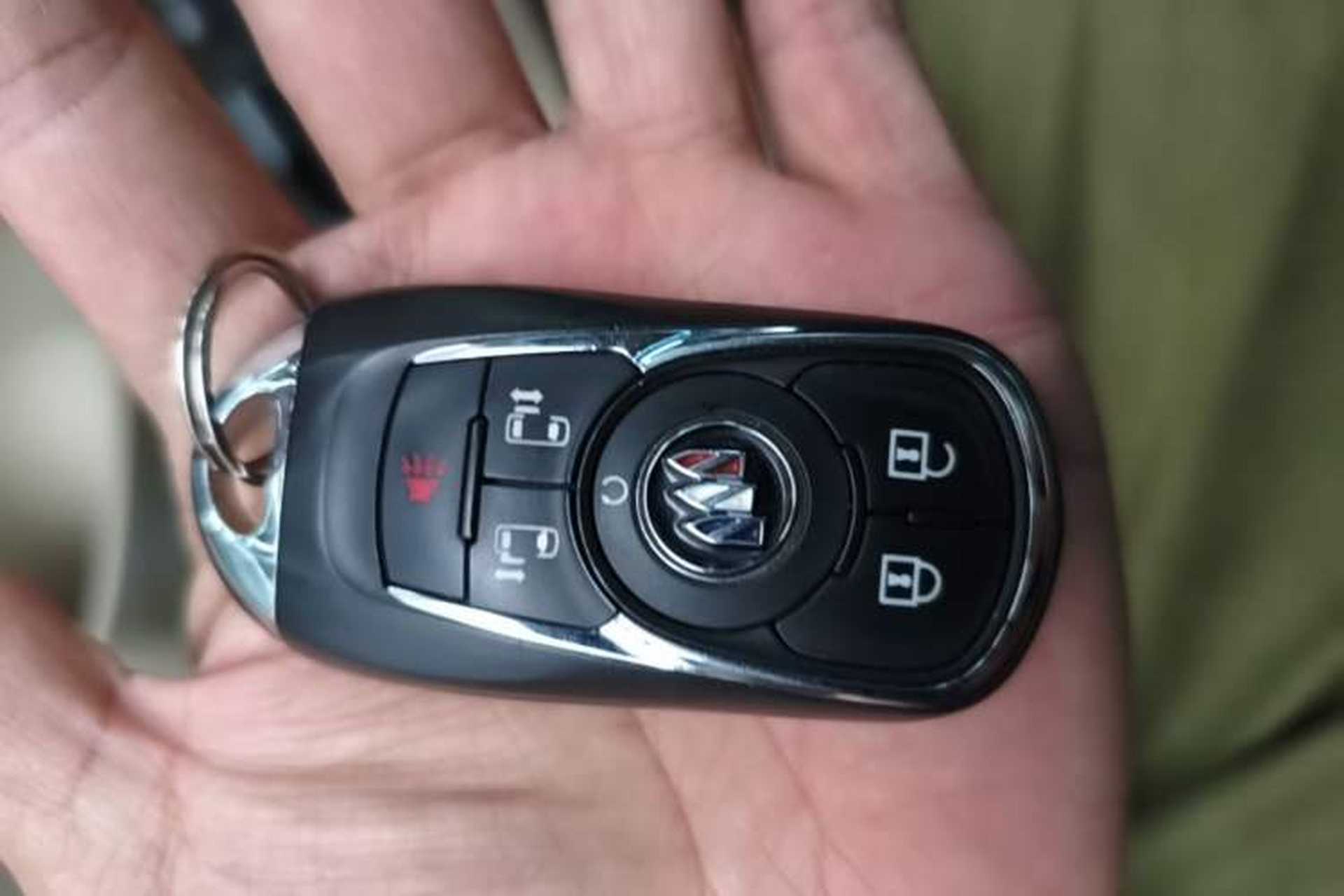 Used Buick GL8 2023 ES Lu Zun Deluxe Model Vehicle Key