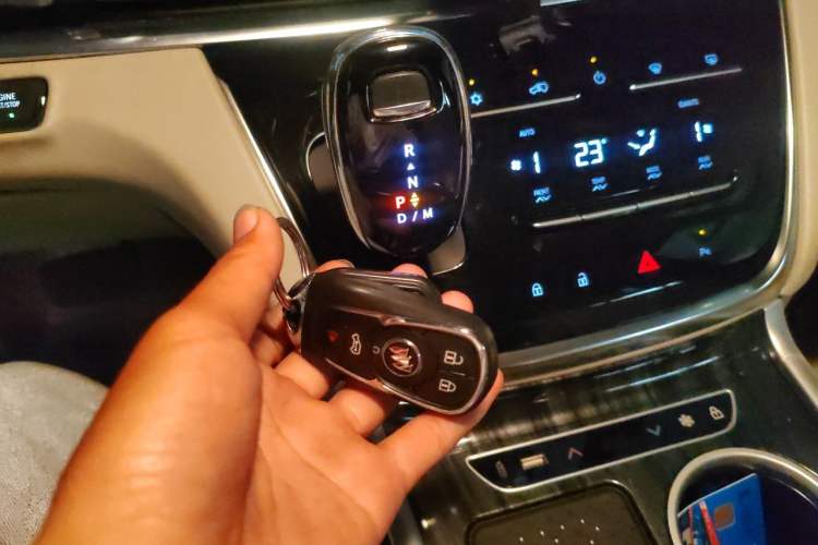 Used Buick GL8 2023 Land Executive Class Smart Enjoyment Model Vehicle Key