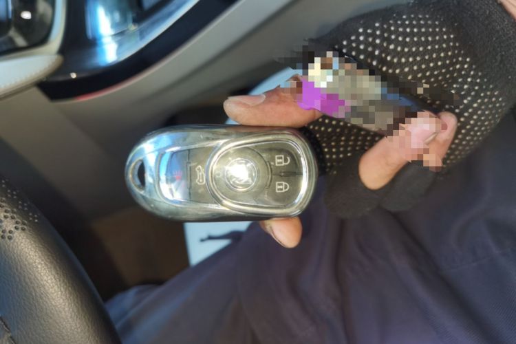 Used Buick GL8 2023 ES Lu Zun Comfort Model Vehicle Key