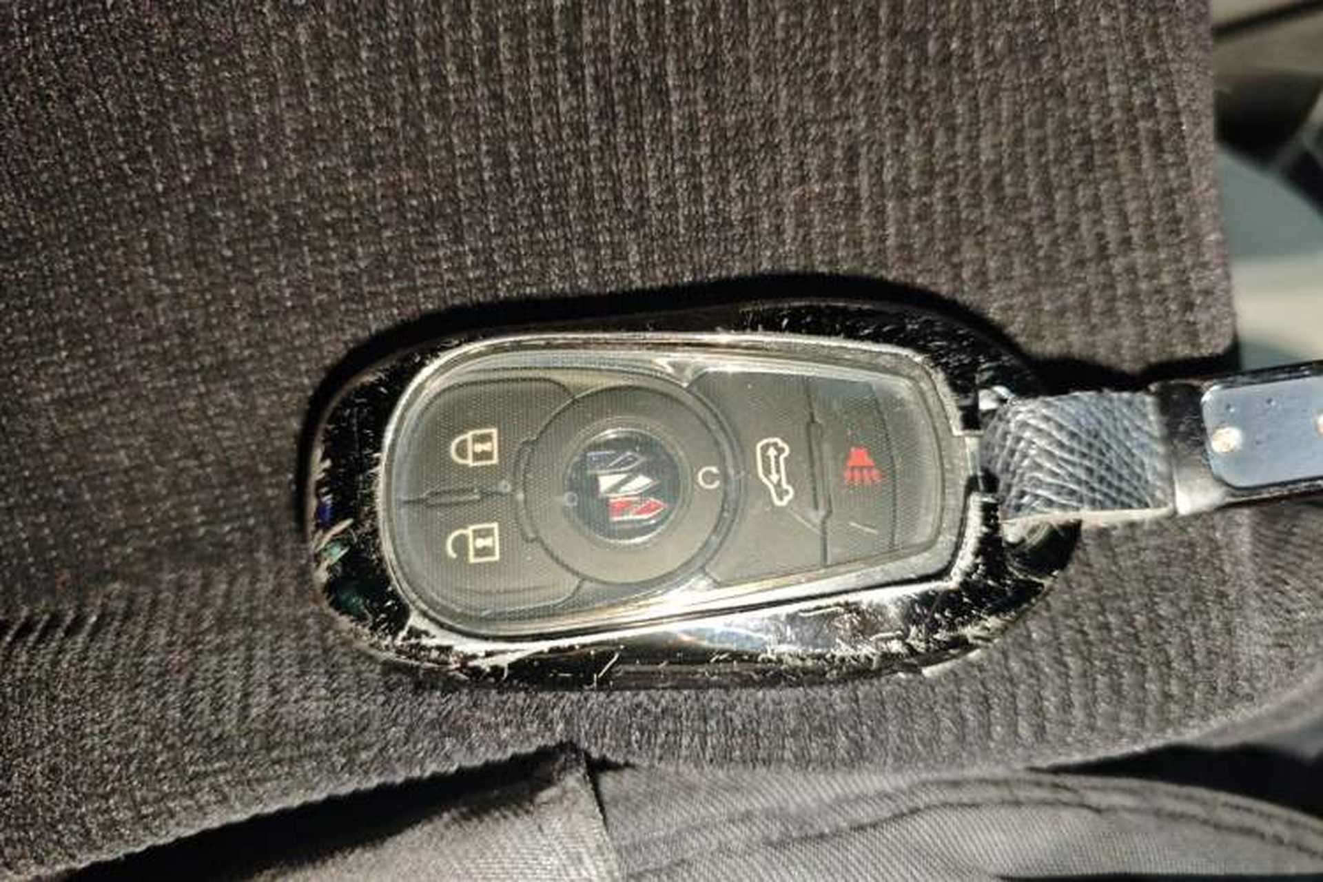 Used Buick GL8 2023 ES Lu Zun Comfort Model Vehicle Key