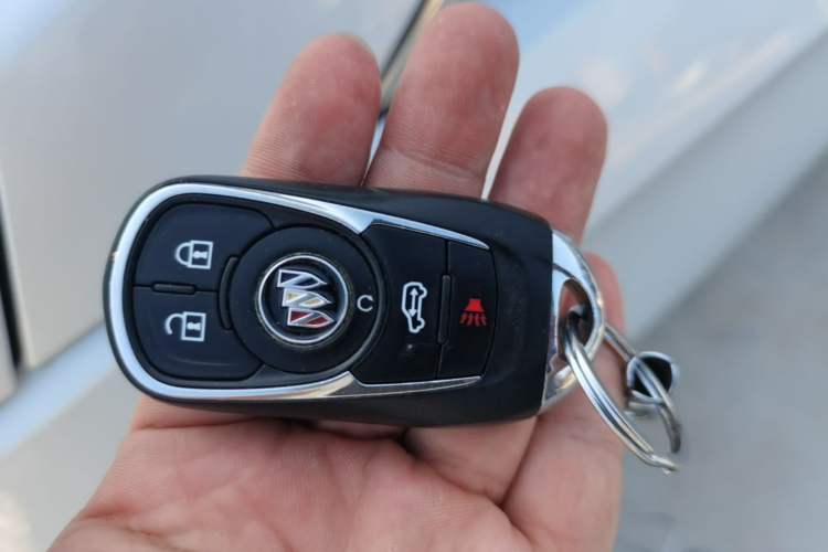 Used Buick GL8 2023 ES Lu Zun Comfort Model Vehicle Key