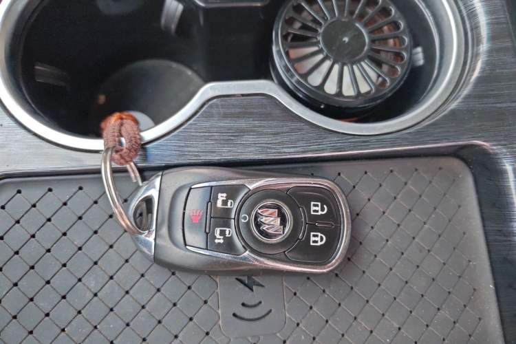 Used Buick GL8 2023 ES Lu Zun Deluxe Model Vehicle Key