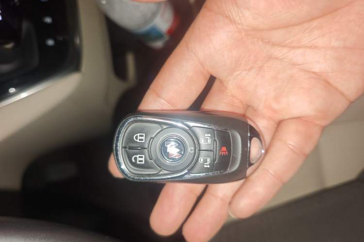 Used Buick GL8 2023 ES Lu Zun Deluxe Model Vehicle Key