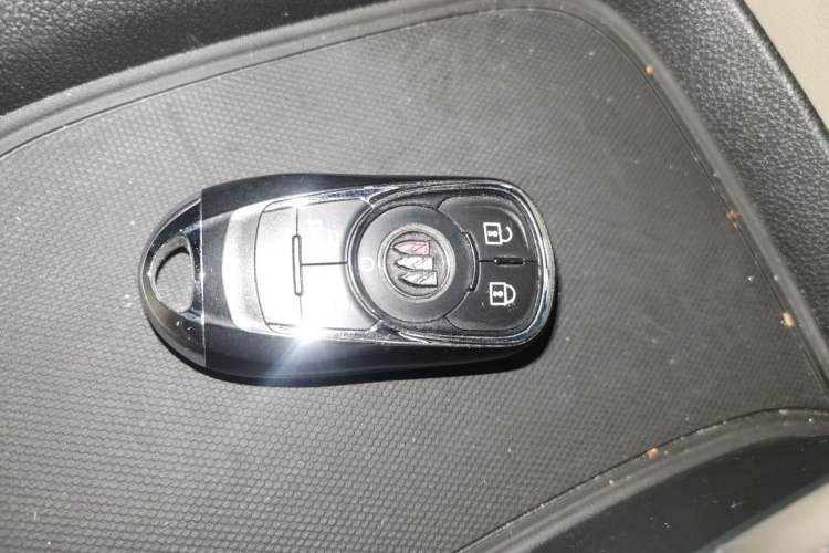 Used Buick GL8 2023 ES Lu Zun Deluxe Model Vehicle Key