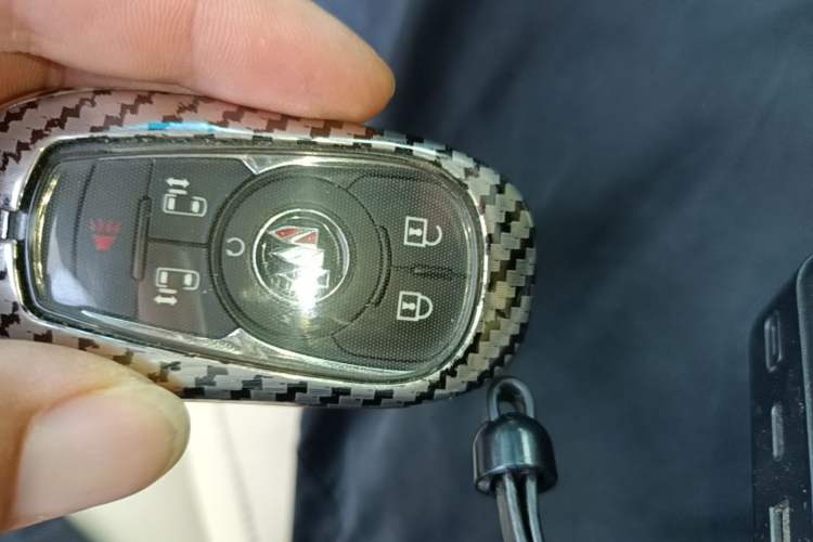 Used Buick GL8 2023 ES Lu Zun Deluxe Model Vehicle Key