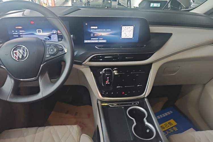 Used Buick GL8 2023 ES Lu Zun Comfort Model Audio And AC Panel