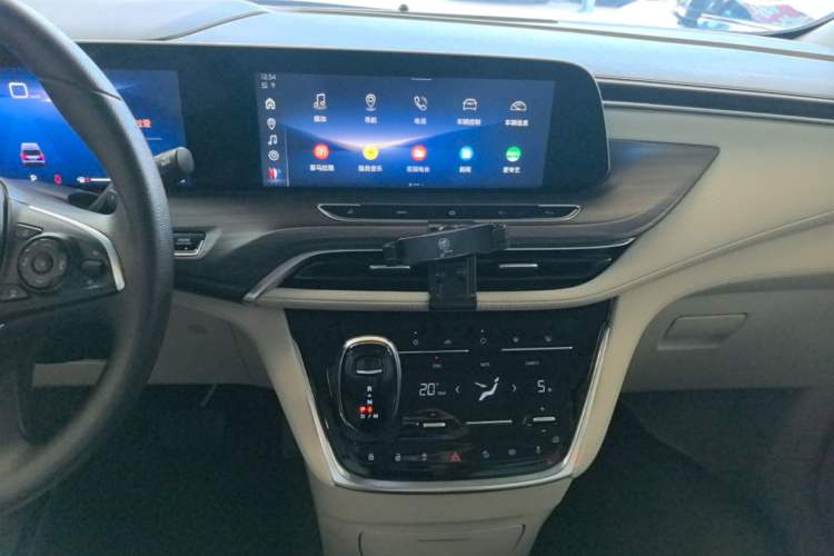 Used Buick GL8 2023 ES Lu Zun Comfort Model Audio And AC Panel