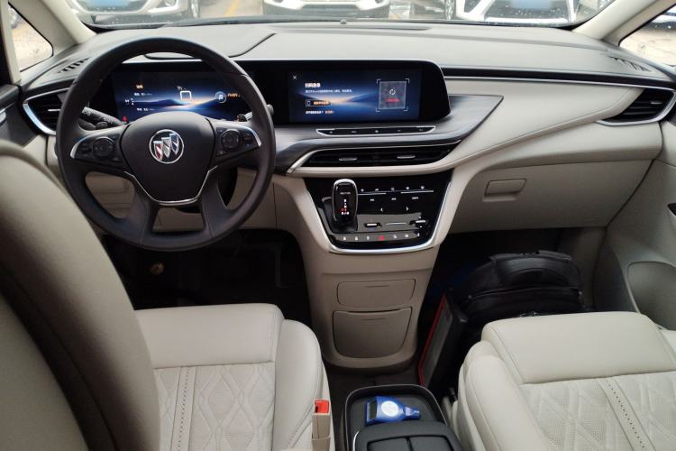 Used Buick GL8 2023 ES Lu Zun Comfort Model Center Console