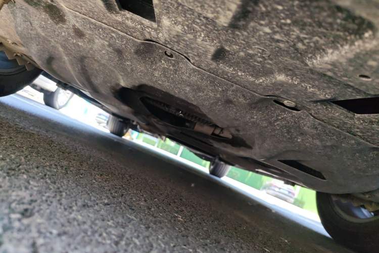 Used Buick GL8 2023 ES Lu Zun Deluxe Model Chassis Front