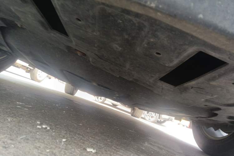 Used Buick GL8 2023 ES Lu Zun Deluxe Model Chassis Front