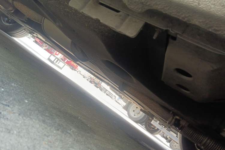 Used Buick GL8 2023 ES Lu Zun Deluxe Model Chassis Front Right