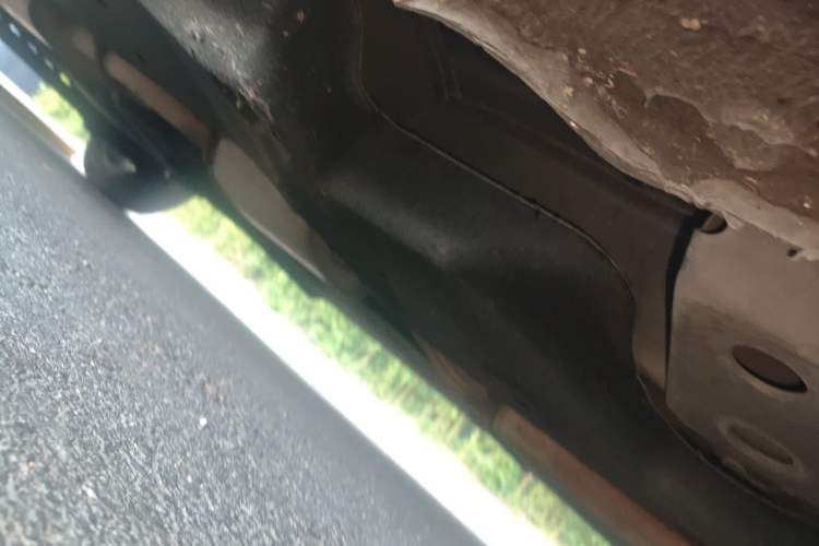 Used Buick GL8 2023 Land Executive Class Comfort Model Chassis Front Right
