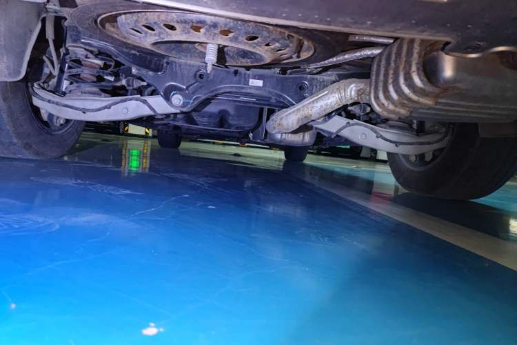 Used Buick GL8 2023 ES Lu Zun Deluxe Model Chassis Rear