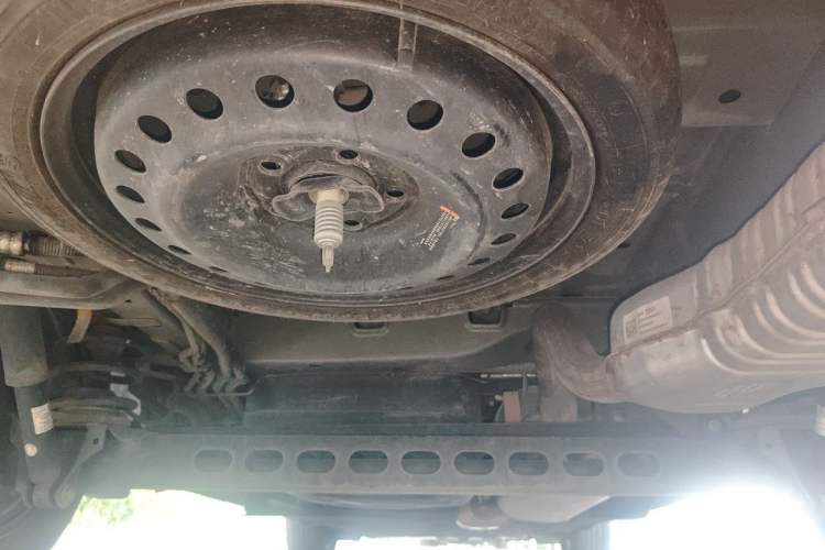 Used Buick GL8 2023 Land Executive Class Comfort Model Chassis Rear