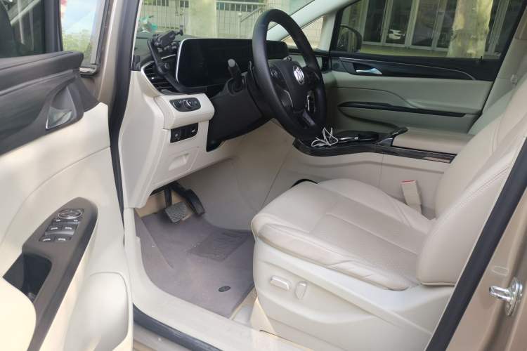 Used Buick GL8 2023 ES Lu Zun Deluxe Model Driver Seat