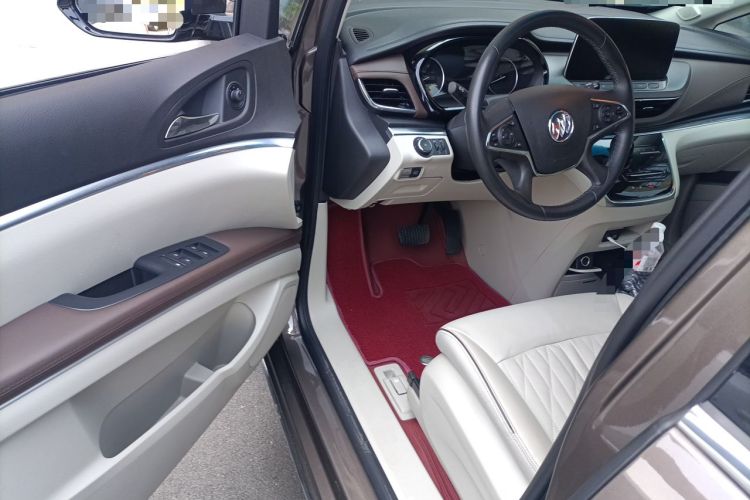 Used Buick GL8 2023 Land Executive Class 652T Luxury Model Driver Seat