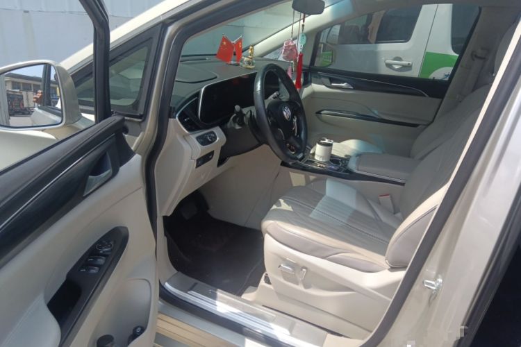 Used Buick GL8 2023 ES Lu Zun Deluxe Model Driver Seat