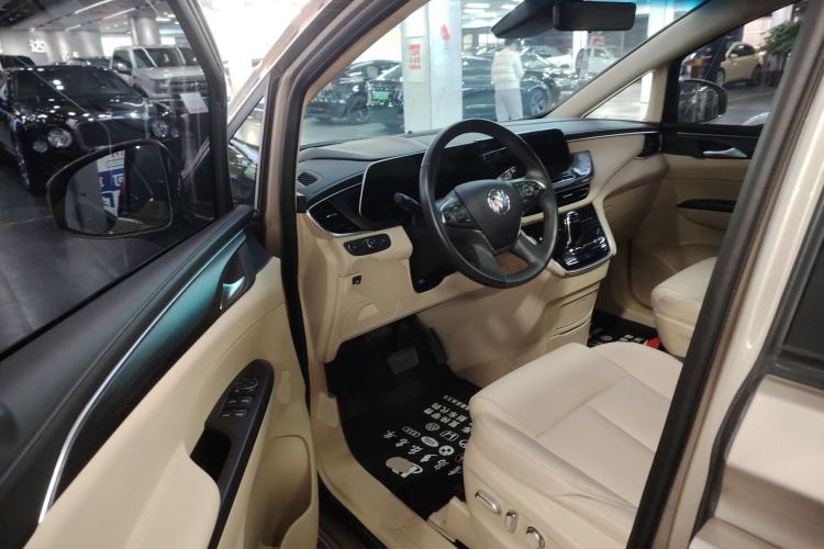 Used Buick GL8 2023 ES Lu Zun Deluxe Model Driver Seat