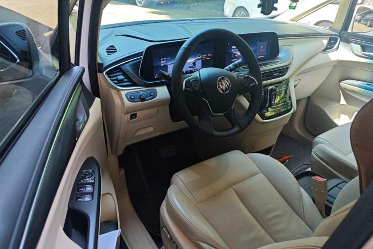 Used Buick GL8 2023 ES Lu Zun Comfort Model Driver Seat