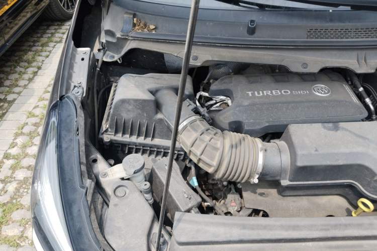 Used Buick GL8 2023 Land Executive Class Smart Enjoyment Model Engine Bay Right