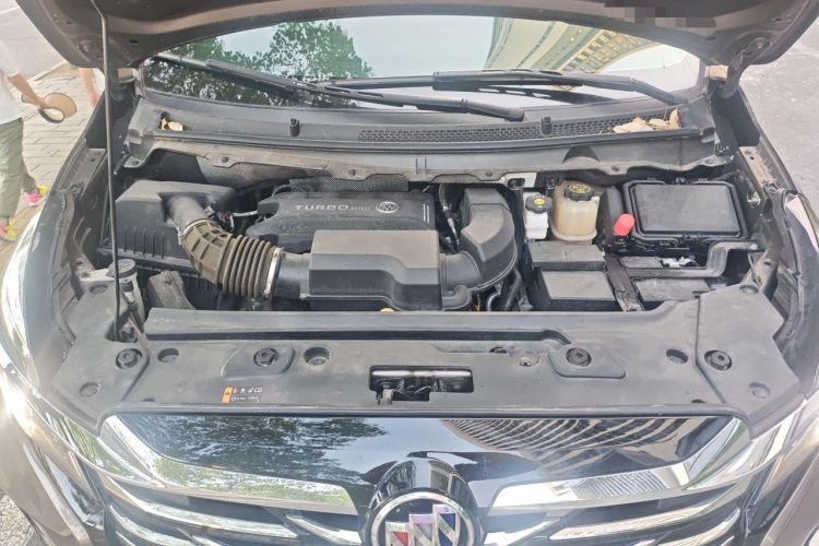 Used Buick GL8 2023 Land Executive Class Comfort Model Engine Bay