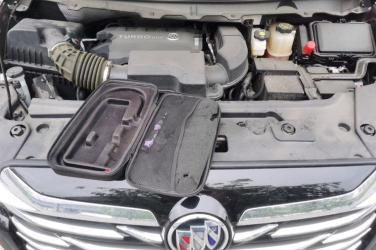 Used Buick GL8 2023 Land Executive Class Smart Enjoyment Model Engine Bay
