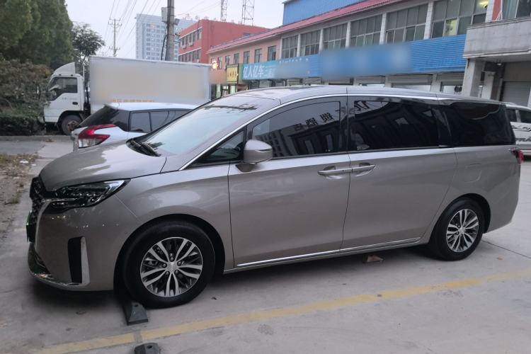 Used Buick GL8 2023 ES Lu Zun Deluxe Model Exterior 3