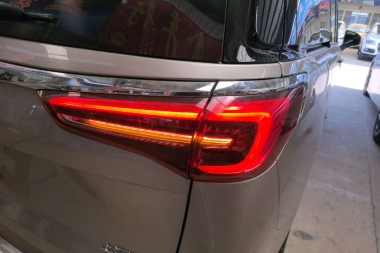Used Buick GL8 2023 ES Lu Zun Comfort Model Exterior 3