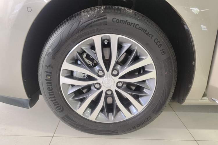 Used Buick GL8 2023 ES Lu Zun Deluxe Model Exterior 4