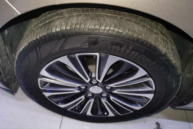 Used Buick GL8 2023 ES Lu Zun Luxury Model Exterior 4