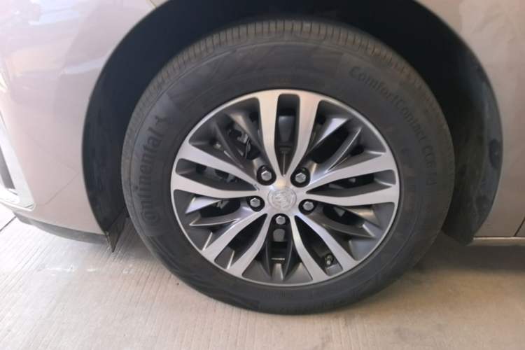 Used Buick GL8 2023 ES Lu Zun Comfort Model Exterior 4