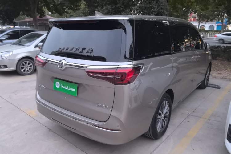 Used Buick GL8 2023 ES Lu Zun Deluxe Model Exterior 5
