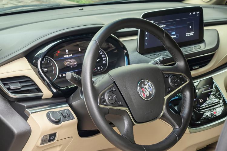 Used Buick GL8 2023 Land Executive Class 652T Luxury Model Exterior 5
