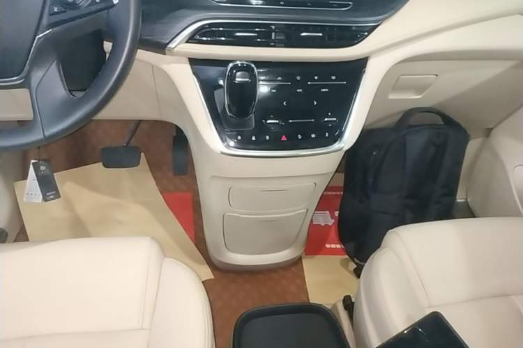 Used Buick GL8 2023 ES Lu Zun Deluxe Model Gear Lever