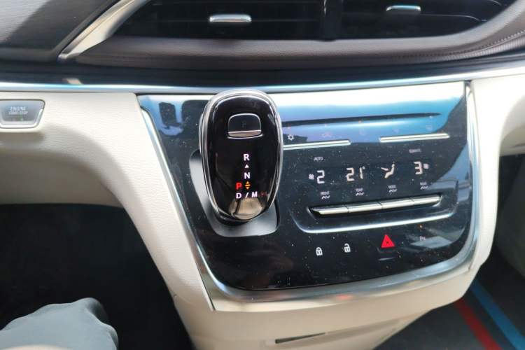 Used Buick GL8 2023 Land Executive Class Comfort Model Gear Lever