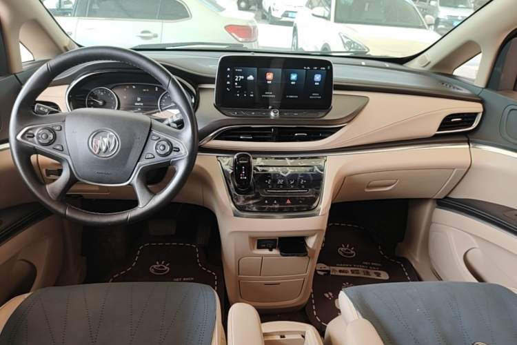 Used Buick GL8 2023 Facelifted Land Cruiser Executive Luxury Version Gear Lever