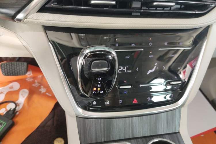Used Buick GL8 2023 ES Lu Zun Comfort Model Gear Lever