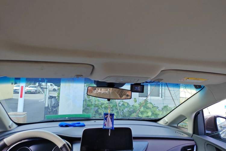 Used Buick GL8 2023 Land Executive Class Smart Enjoyment Model Headliner