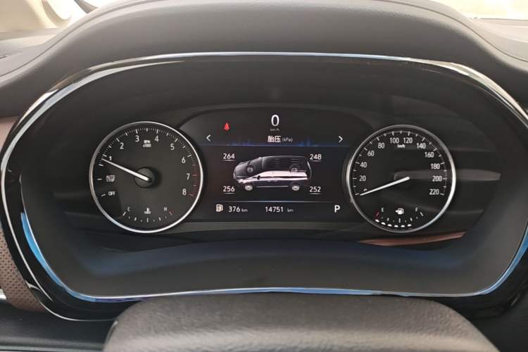 Used Buick GL8 2023 Land Executive Class Comfort Model Instrument Cluster