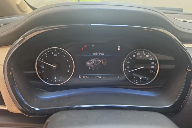 Used Buick GL8 2023 Land Executive Class 652T Luxury Model Instrument Cluster