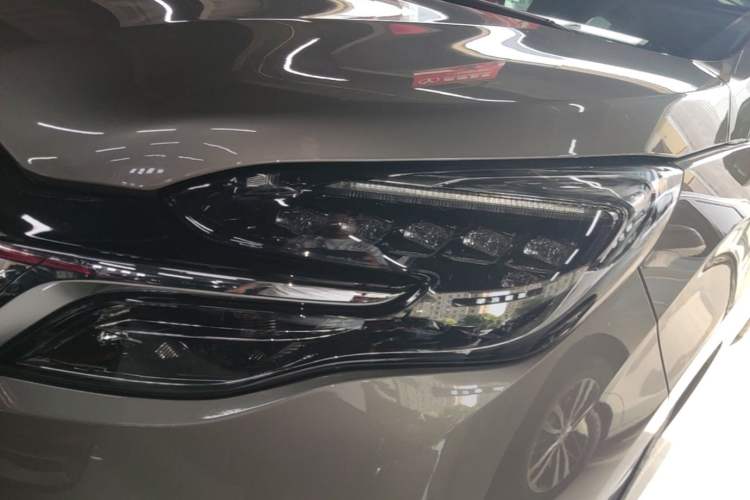 Used Buick GL8 2023 ES Lu Zun Comfort Model Left Front Headlight