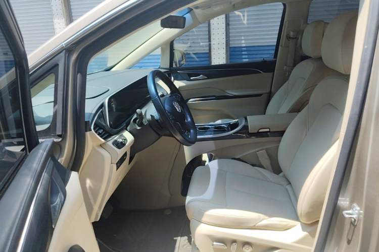Used Buick GL8 2023 ES Lu Zun Deluxe Model Left Front Seat