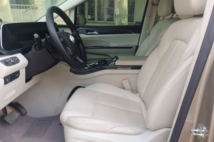 Used Buick GL8 2023 ES Lu Zun Deluxe Model Left Front Seat