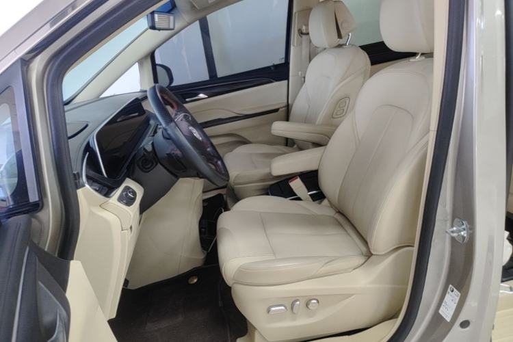 Used Buick GL8 2023 ES Lu Zun Deluxe Model Left Front Seat